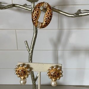 Vintage Swarovski Gold-Toned Earring and Brooch Set